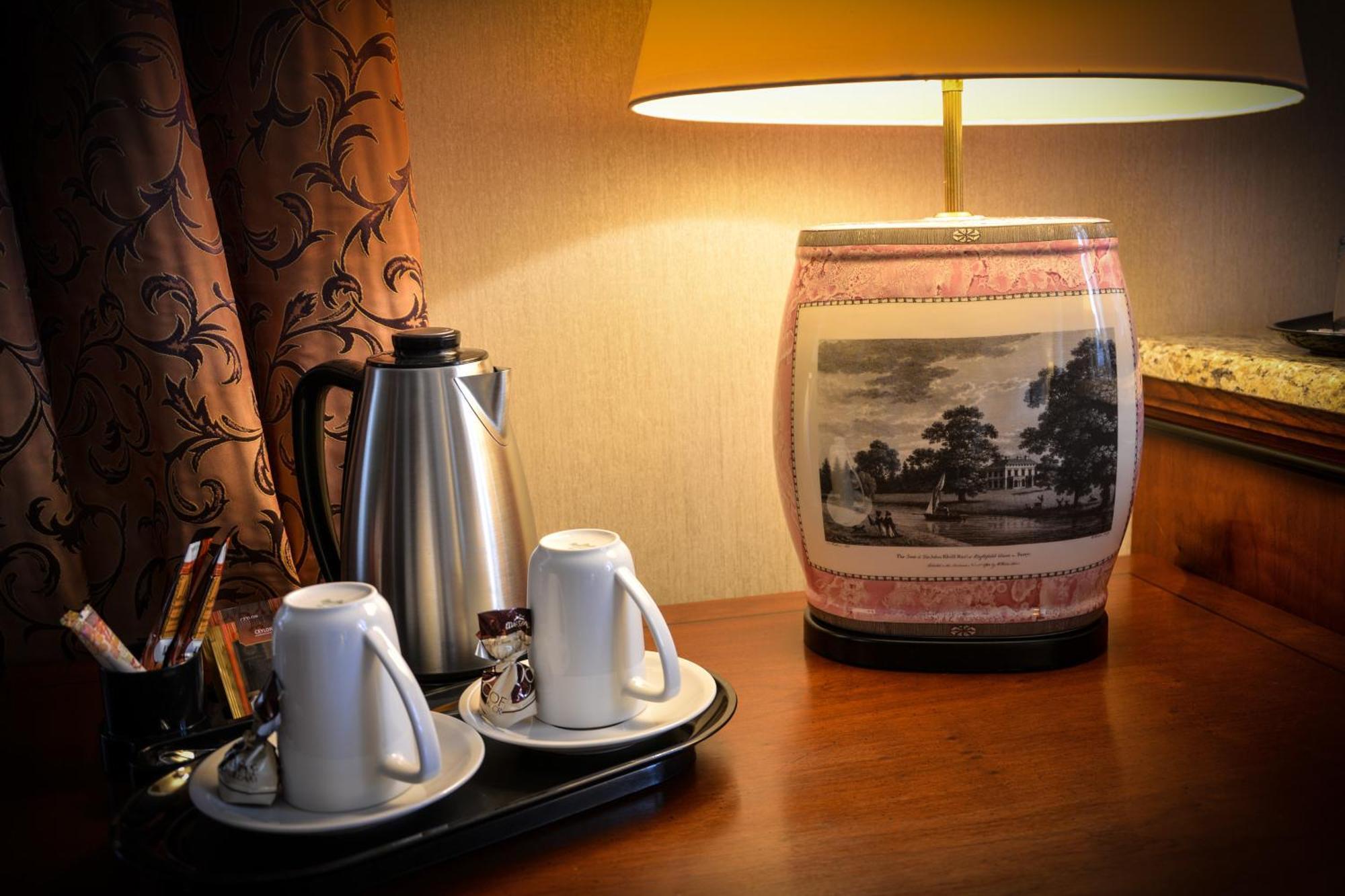 Komoda Club Residence Kalisz Chambre photo